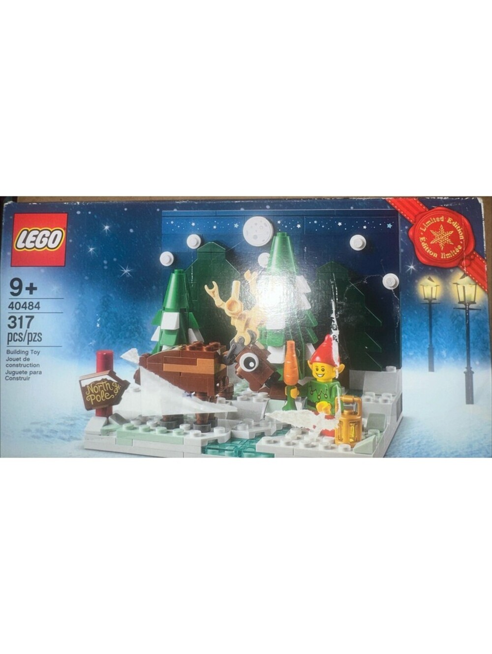 LEGO 40484 Santas Front Yard Retired LEGO Christmas set New Sealed Tape On Box